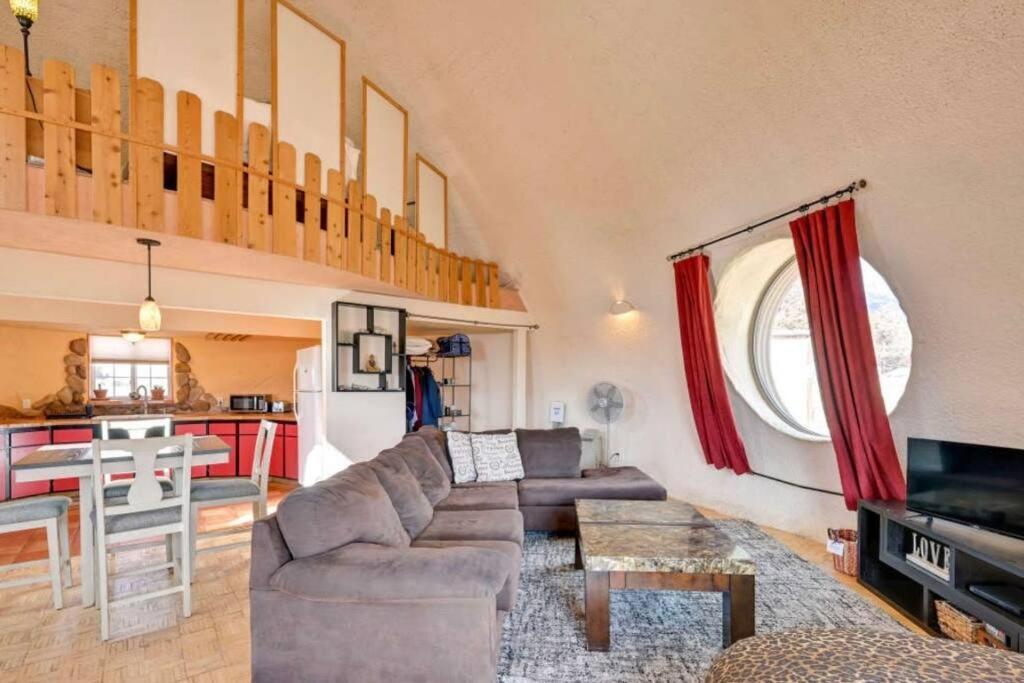 The Spacious Dome Crestone Exterior foto
